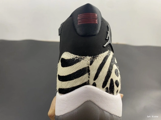 1st Kicks AIR ANIMAL AR0715-010 INSTINCT 11 JORDAN 0714